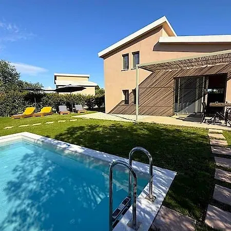 Epta Karpi Complex Of 7 Luxury Skriperon