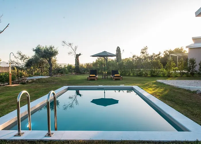 Epta Karpi Complex Of 7 Luxury Villa Skriperon