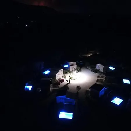 Villa Epta Karpi Complex Of 7 Luxury Skriperon