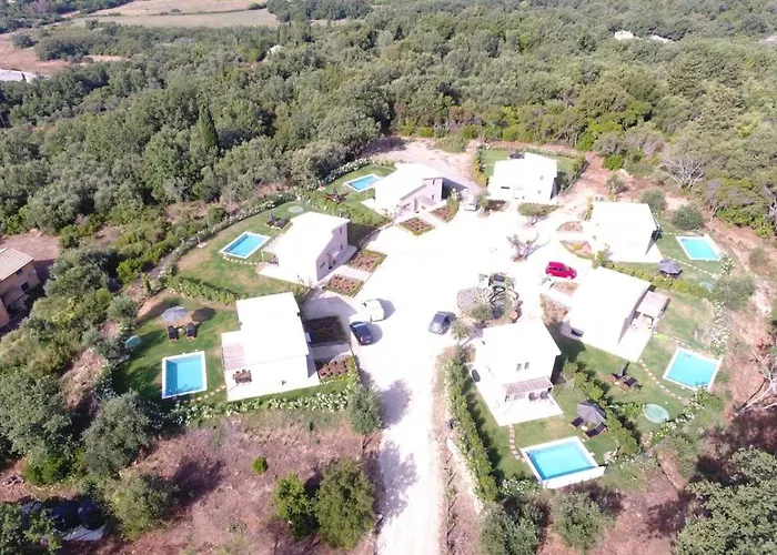 Epta Karpi Complex Of 7 Luxury Skriperon