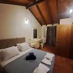 Villa Epta Karpi Complex Of 7 Luxury Skriperon