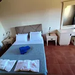 Villa Epta Karpi Complex Of 7 Luxury Skriperon