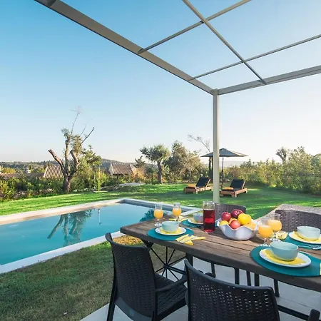 Epta Karpi Complex Of 7 Luxury Vilă Skriperon